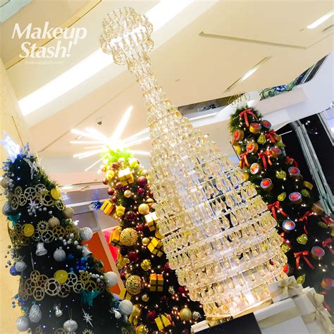 Dior J’adore Christmas Tree at ION Orchard | Makeup Stash!