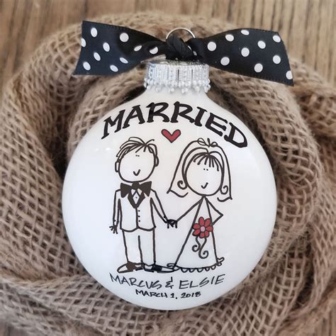 Wedding Gift, Married Ornament, Bride Groom Gift, Gift for the Couple, Personalized Married ...