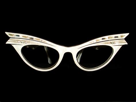 Vintage Eyeglasses Frames Eyewear Sunglasses 50S: Vintage Cat Eye ...