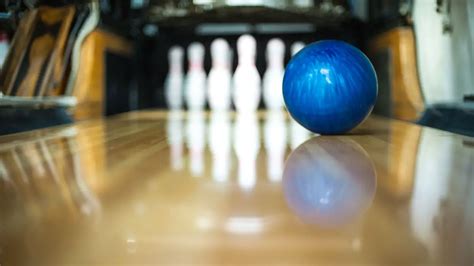 7 Different Types of Bowling (w/ Pictures) – DifferentTypes.net