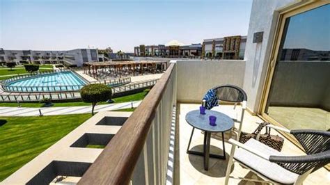 TUI BLUE Crystal Bay Resort in Hurghada | TUI.co.uk