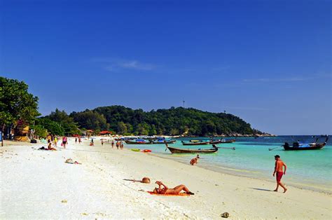 Top 5 Best Beaches Near Bangkok - Thailand in 2016 | Cash For Traveling