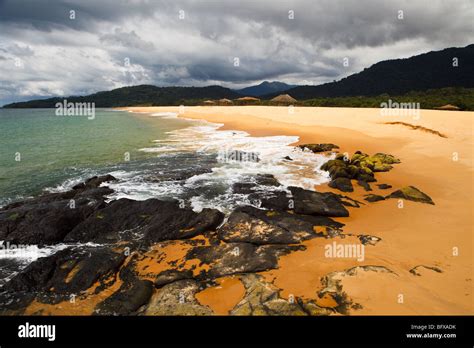 Sierra leone freetown beach hi-res stock photography and images - Alamy