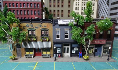 N Scale City Buildings Merchant's Row III | These are some n… | Flickr