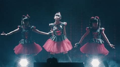 BABYMETAL GIF Sakura Gakuin, Moa Kikuchi, Suzuka, All Video, Mizuno ...