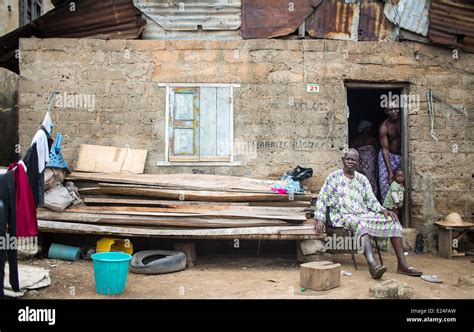 Abeokuta, Nigeria. 11th June, 2014. Streetscene in Abeokuta, Nigeria ...