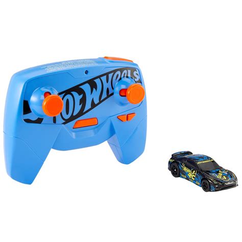 Hot Wheels R/C 1:64 Scale Rechargeable Radio-Controlled Racing Cars for ...