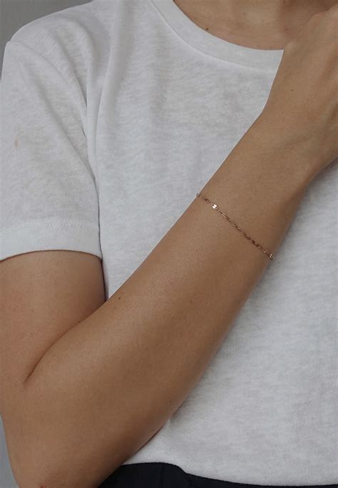 BRACELETS : Lace Chain Bracelet