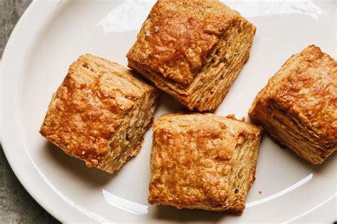 Buttermilk Cheese Biscuits – Flourist