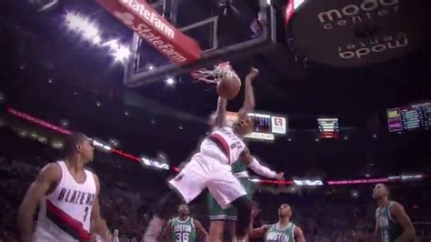 Damian Lillard throws down a huge dunk, like, every game now - SBNation.com