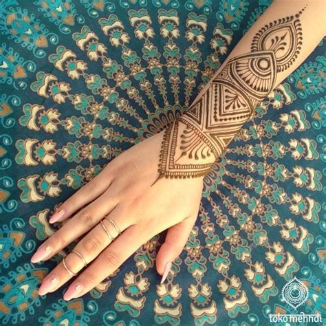 30 Best Bangle Mehndi Designs To Inspire You