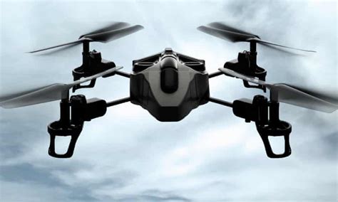 This 'DroneHunter' Takes Down Other Drones By Using Kinetic