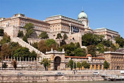 15 Top-Rated Tourist Attractions of Budapest's Castle Hill | PlanetWare