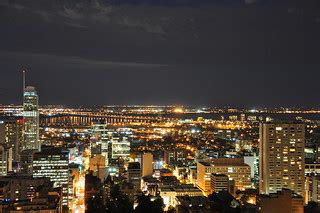 Montréal et le pont Champlain la nuit | abdallahh | Flickr