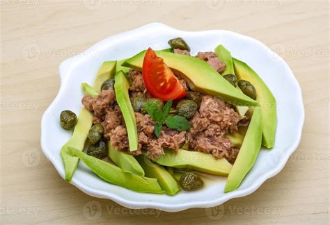 Tuna and avocado 8494258 Stock Photo at Vecteezy