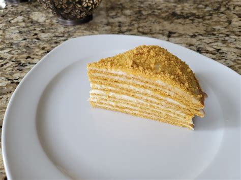 Traditional Honey Cake – Food 400°