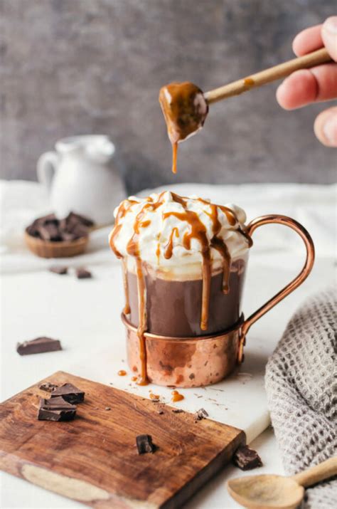 17 Absolutely Delicious Fall Drinks That'll Warm Your Soul