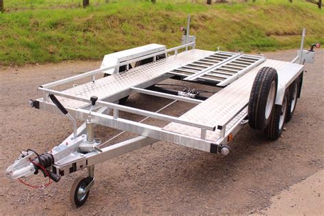 Phoenix Car Transporter Twin Axle with 2 Meter Ladder Ramps 2000 kgs Gross - Phoenix Trailers UK