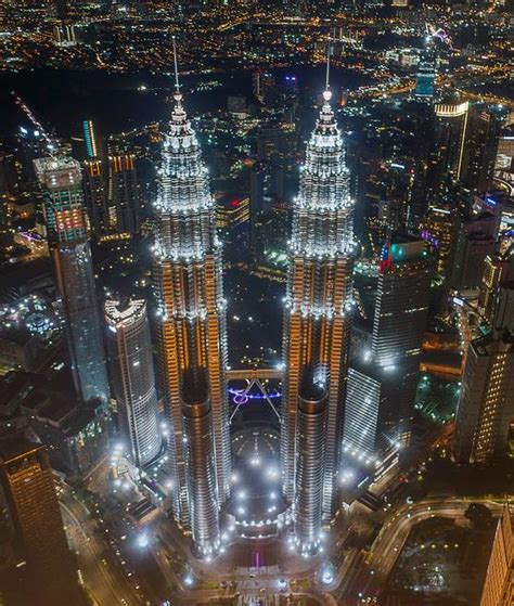 10 Facts about Petronas Towers – The Tower Info