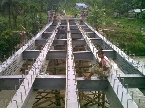 GENTA BAJA: Jembatan Girder