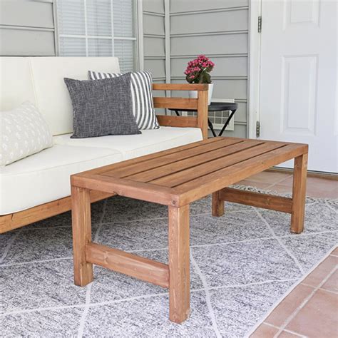 DIY Outdoor Coffee Table - Angela Marie Made