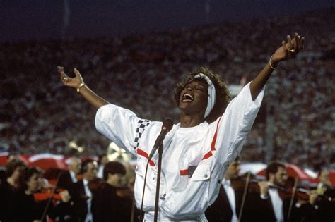 Top 5 Super Bowl National Anthem Performances - EBONY