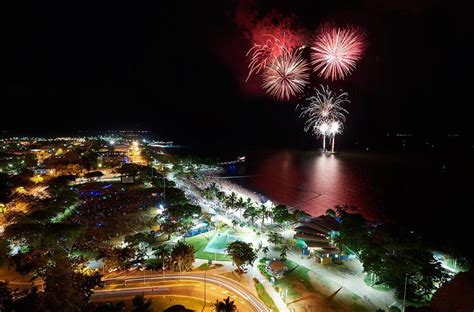 Skylighter Fireworks - Queensland - Barge Fireworks - Skylighter Fireworks