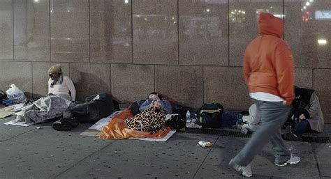 Homeless population hits another record high under de Blasio - POLITICO