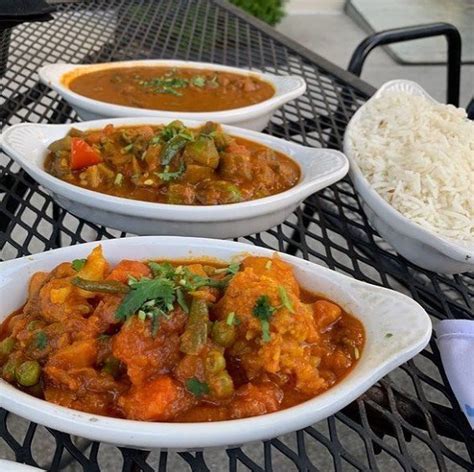 Indian Restaurant Downtown Columbus with Outdoor Patio — Indian Oven