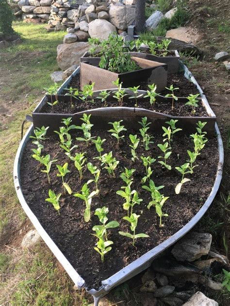 DIY Recycled Raised Garden Beds