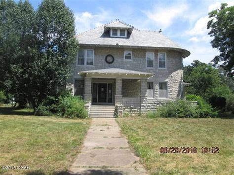 1910 - Oswego, KS - Old House Dreams