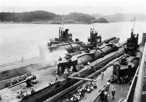 Japan’s Underwater Aircraft Carriers - Warfare History Network