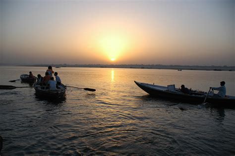 Varanasi - Benares, Uttar Pradesh, India / VNS Varanasi or Benares ...