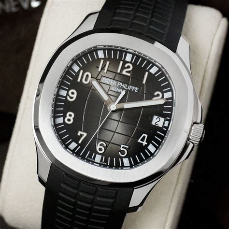 Patek Philippe Aquanaut 5167A - AMSTERDAM VINTAGE WATCHES