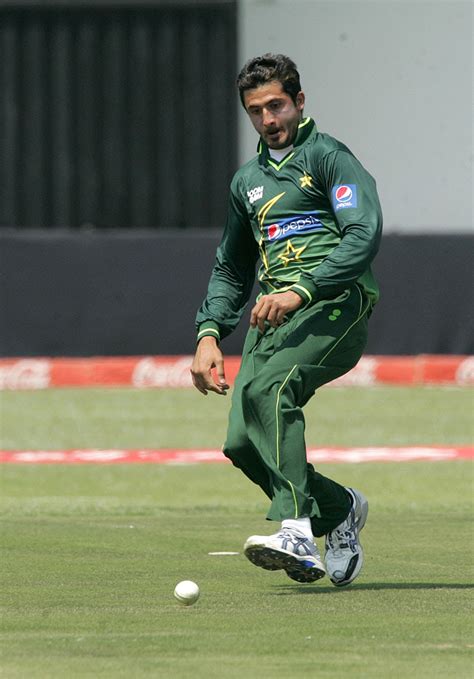 Cricket Streaming: Pakistani Cricketer Junaid Khan HQ Wallpapers