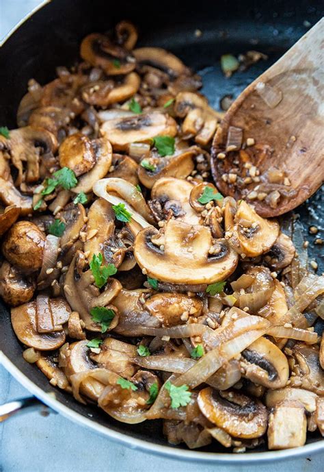 Garlic Balsamic Sauteed Mushrooms and Onions | The Kitchen Magpie | Stuffed mushrooms, Mushrooms ...