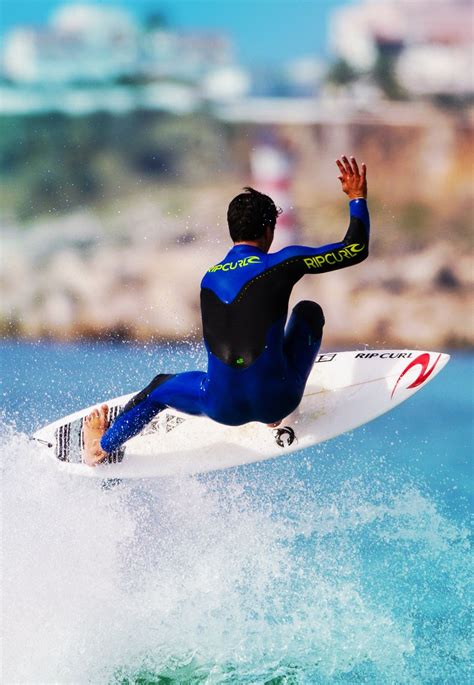 Gabriel Medina... Surf Boards, Surf Life, Surfing Waves, Like A Local, Medina, Water Sports ...