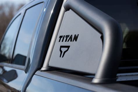 Nissan Showcases Accessories for New Titan, XD at Chicago