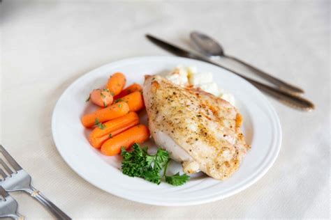 Best Low Sodium Meals for Seniors [Recipes For Each Course]