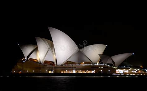 Sydney Opera House at Night Editorial Stock Image - Image of ...