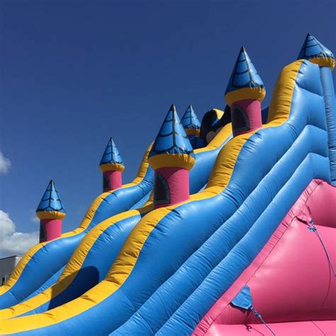 How to Set Up a Bouncy Castle Rental Firm - FitnessPowerSports