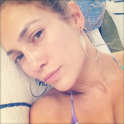 Jennifer Lopez Without Makeup Will Make You Think She Didn’t Age at All ...