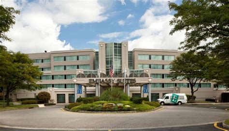 Embassy Suites Parsippany Hotel in Parsippany (NJ) - Room Deals, Photos ...