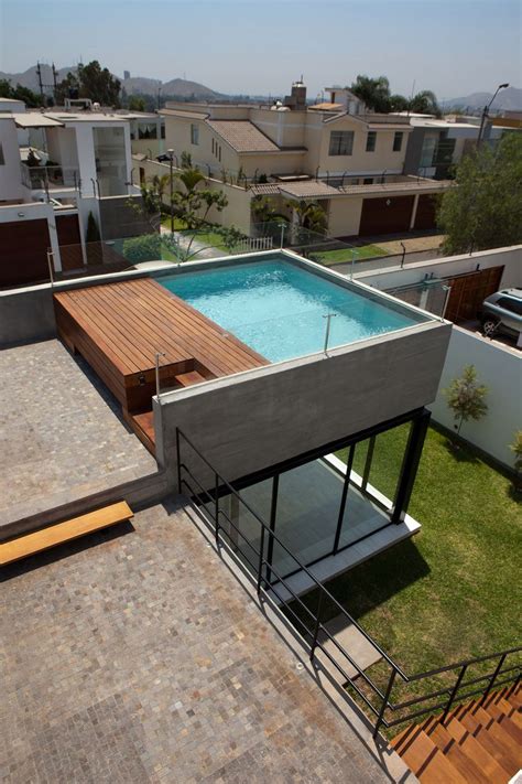 20 Of The Most Incredible Residential Rooftop Pool Ideas