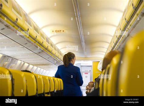 Ryanair interior hi-res stock photography and images - Alamy