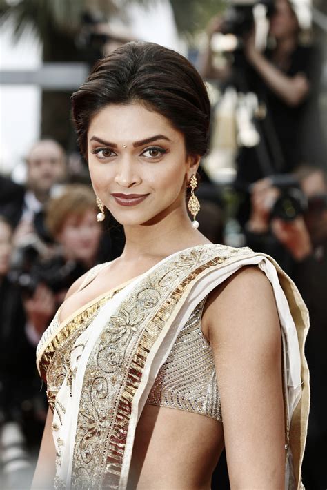 7 Most Famous Bollywood Actors in America - Insider Monkey