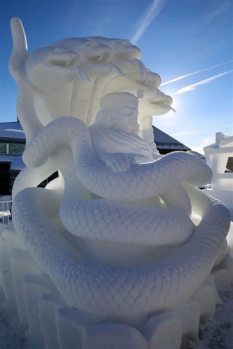 Breckenridge Snow Sculptures 2024 Usa Tour - Raina Carolann