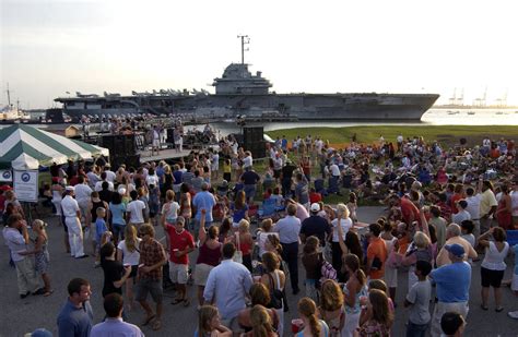 Patriots Point Fireworks 2024 - Aggy Lonnie