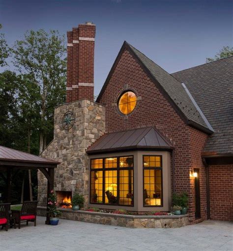 Beautiful Brick Homes: From Stately to Cozy