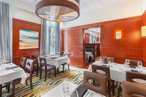 Marlin Room at The Oceanaire Seafood Room - DC - Restaurant in in ...